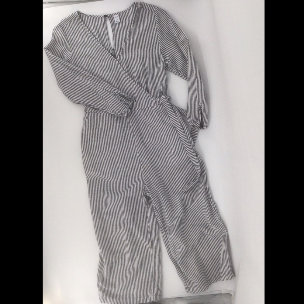 Old Navy Small Blue Striped Capri Jumpsuit